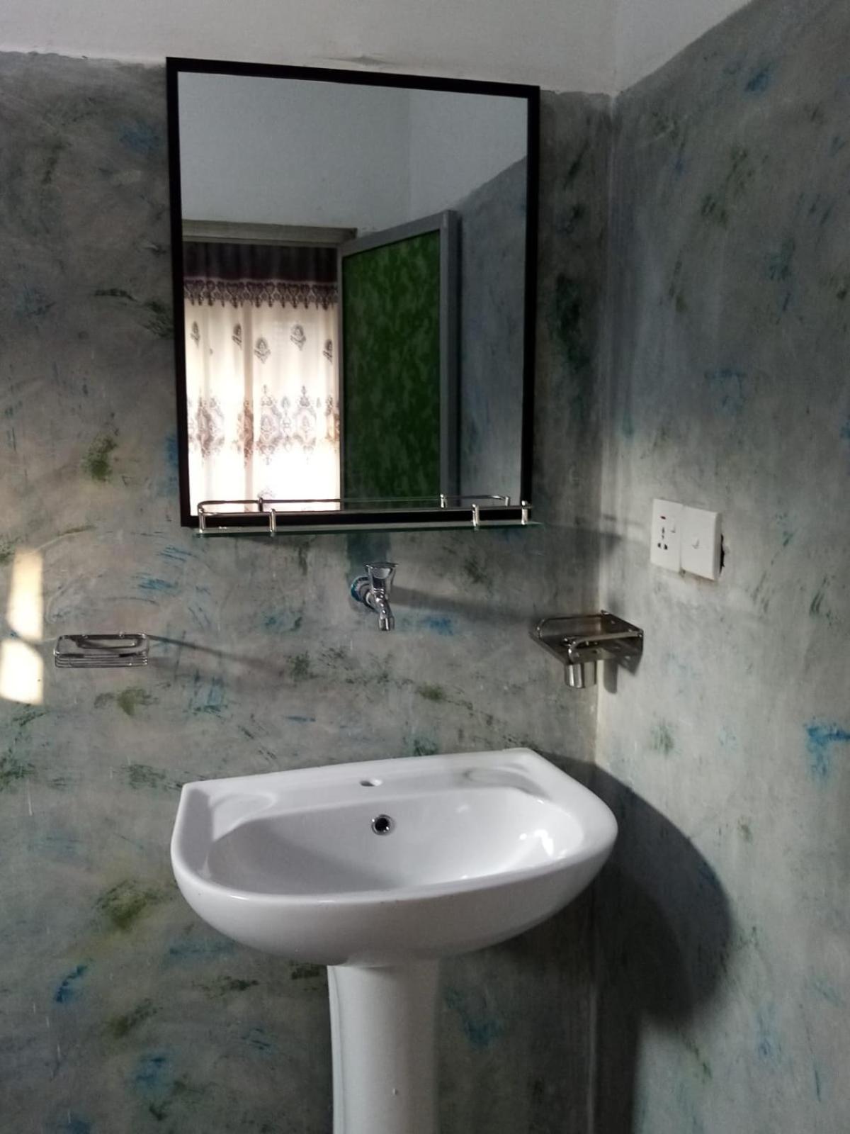 דירות אונה ואטונה Jungle House מראה חיצוני תמונה